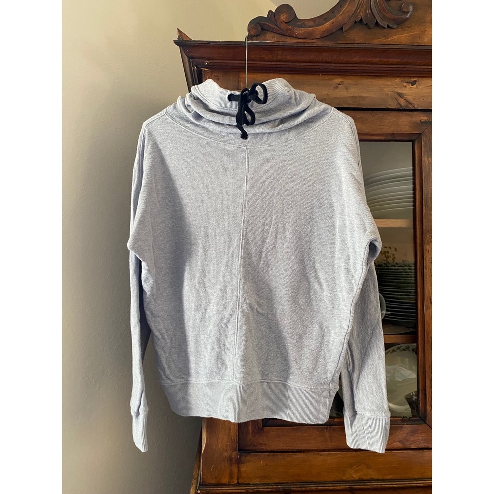 Forever 21 Contemporary Hoodie